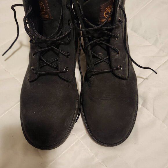Youth Timberland 6" youth waterproof boots size 7 - Picture 4 of 8